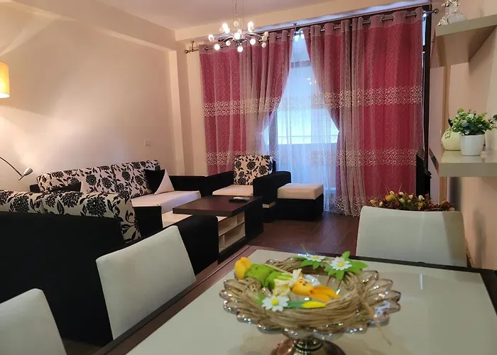 Spacious And Cozy Apartment *